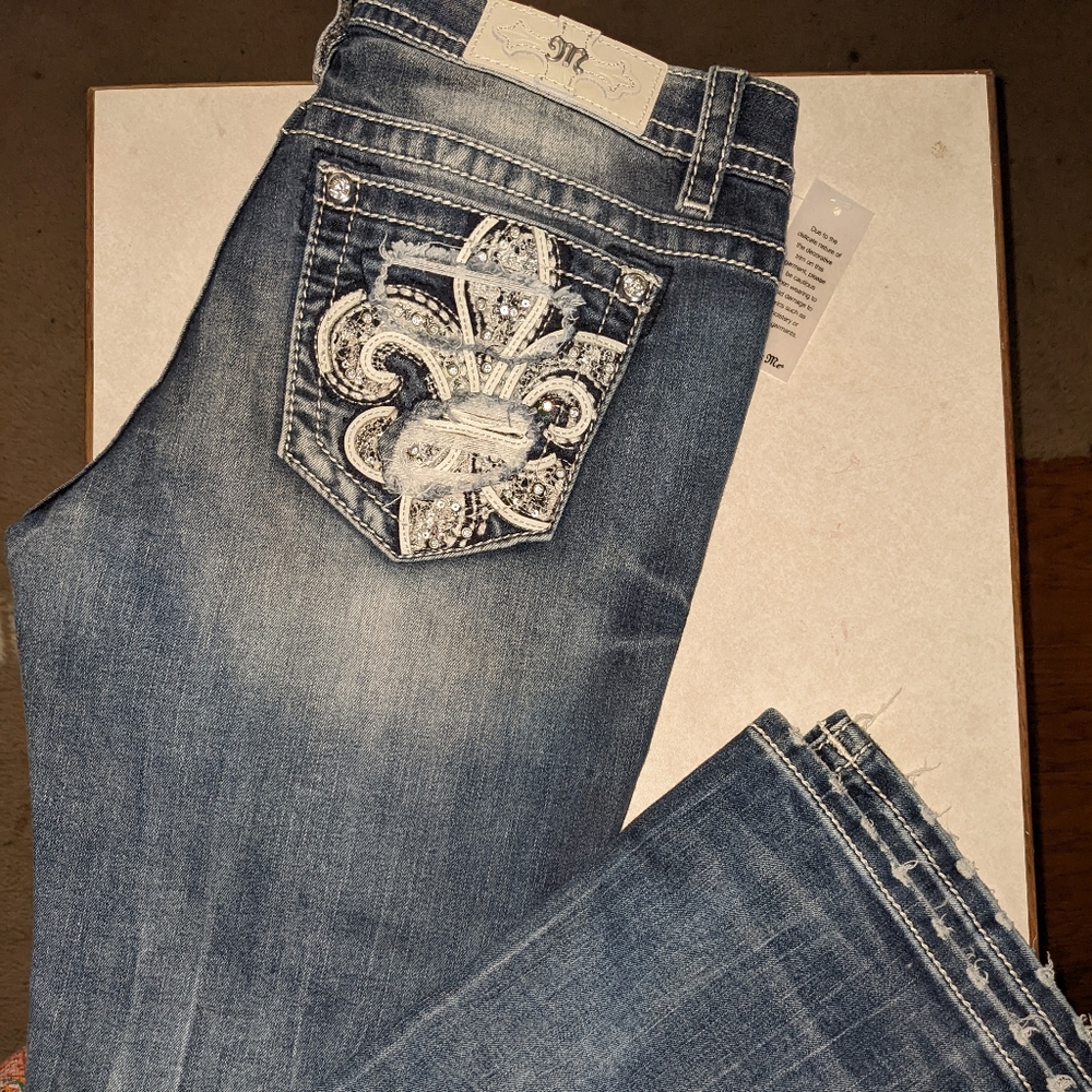 Ladies Miss Me jeans